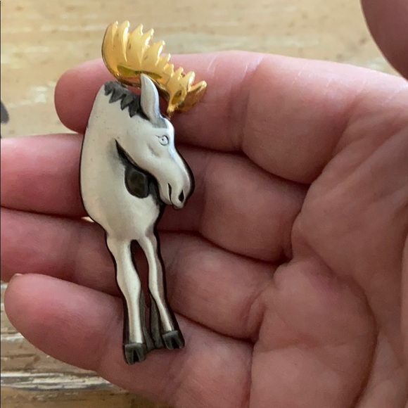 Moose Pin - Picture 3 of 4